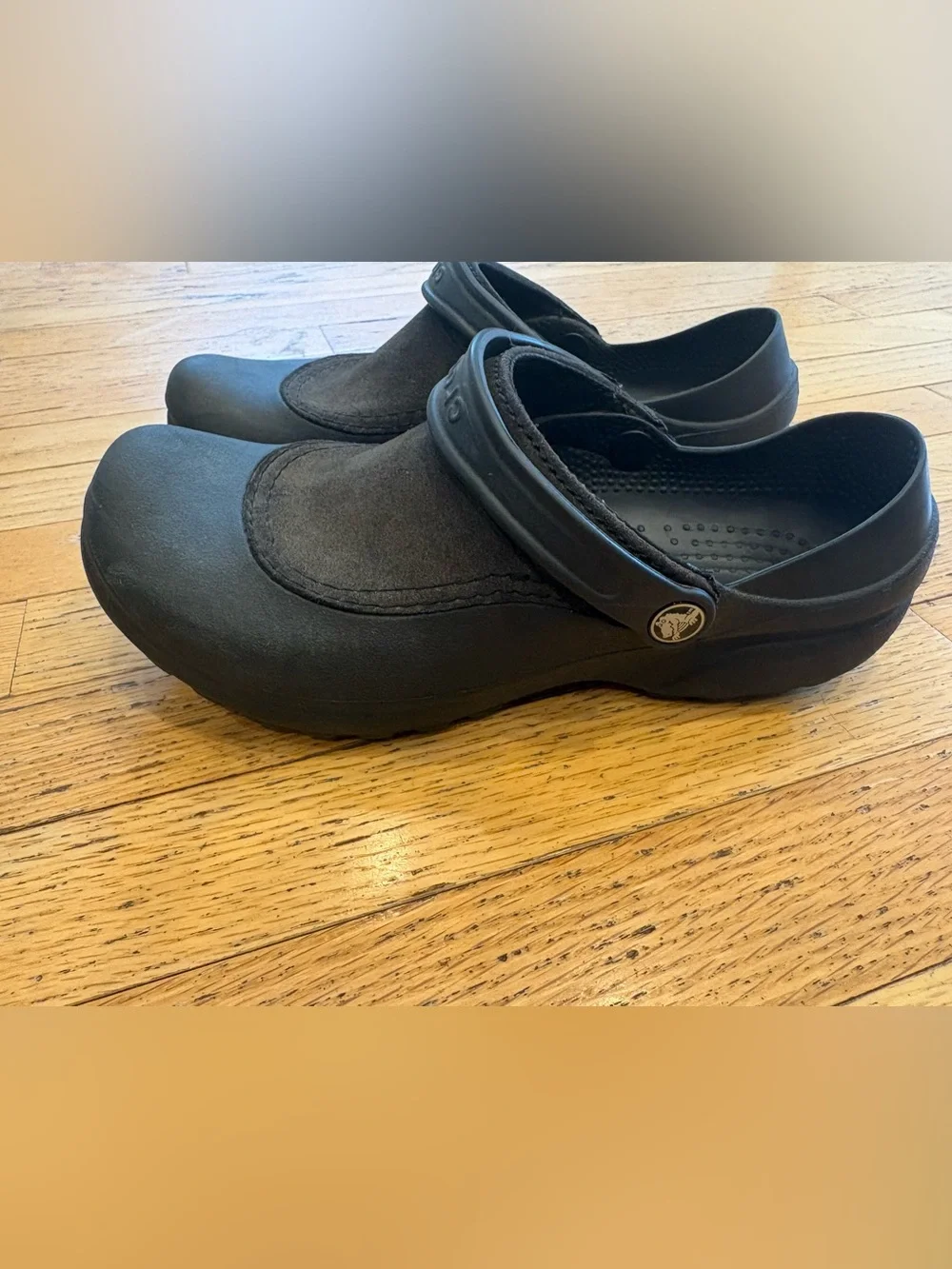 CROCS troika suede brown and Black Slip-On Clogs with Backstrap